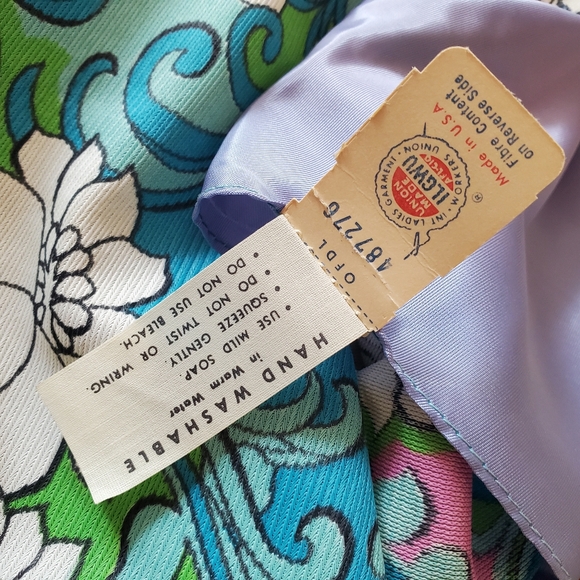 Vintage 60s Hawaiian Dress - Picture 9 of 9